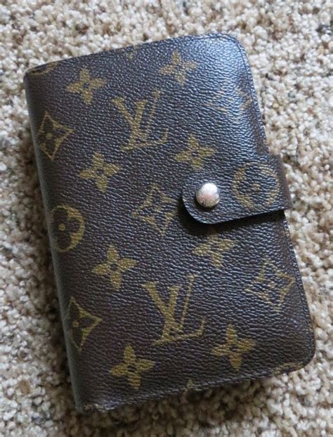 louis vuitton wallet old|Pre.